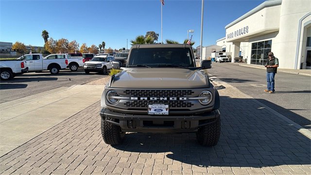 New 2025 Ford Bronco Badlands image 8
