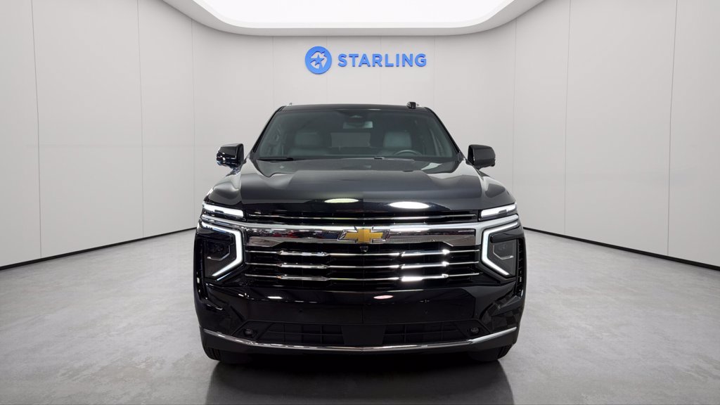 Used 2026 Chevrolet Suburban LT w/ Comfort Package AWD/4WD image 17