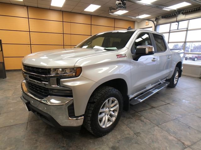 Used 2021 Chevrolet Silverado 1500 LT w/ Z71 Off-Road Package image 3