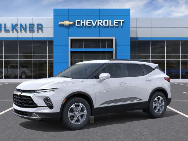 New 2026 Chevrolet Blazer LT w/ Convenience Package AWD/4WD image 2