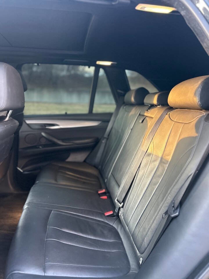 Used 2015 BMW X5 xDrive50i w/ Executive Package image 12