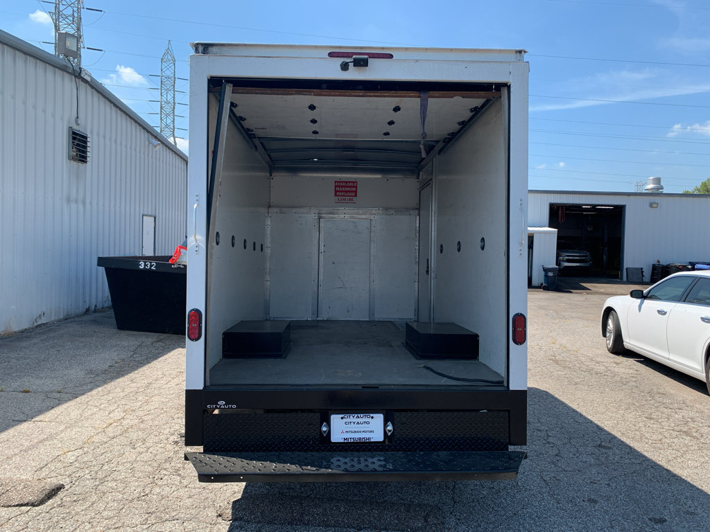 Used 2022 Ford Transit 350 DRW RWD image 4
