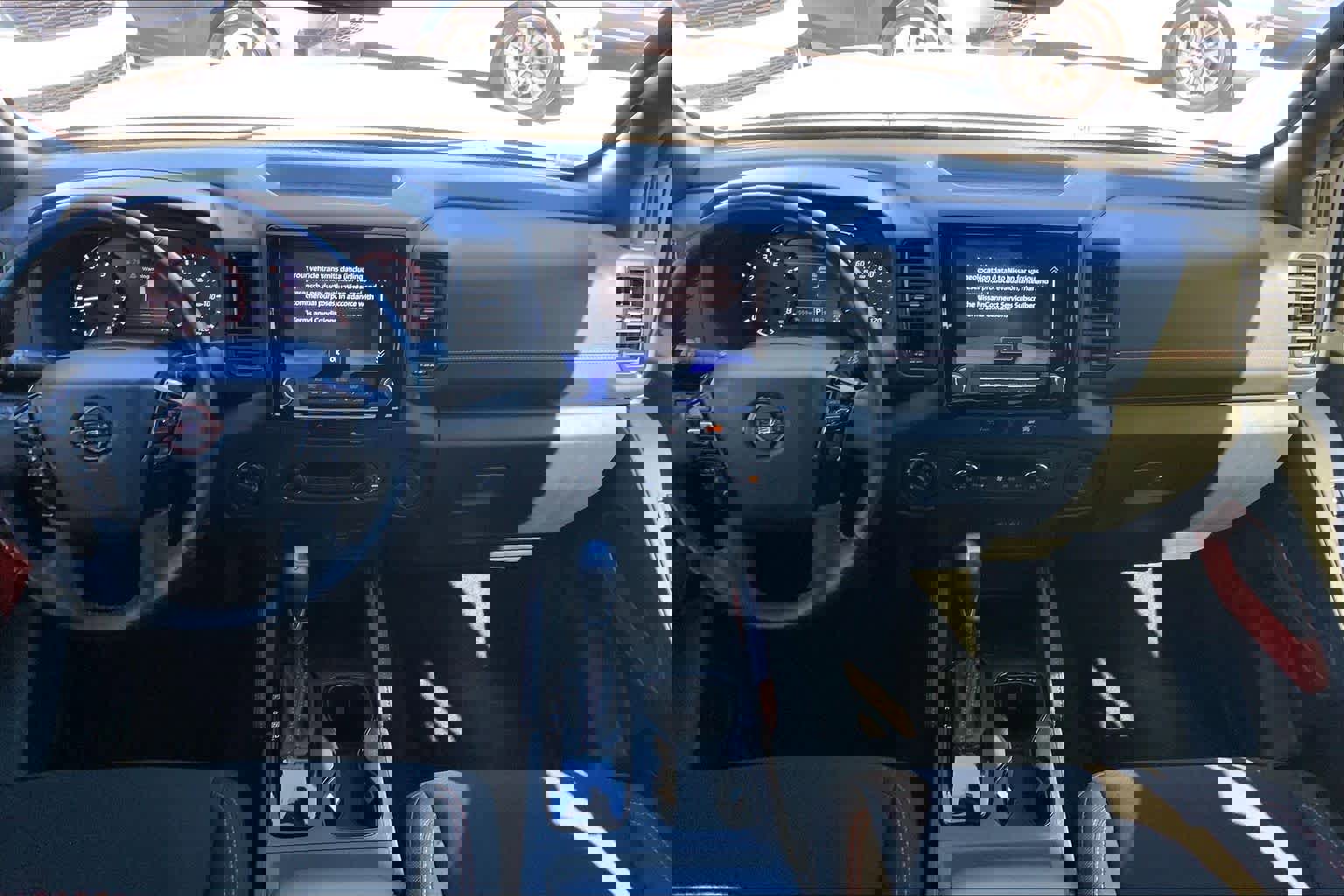 Used 2024 Nissan Frontier PRO-4X w/ Off-Road Protection Package image 15