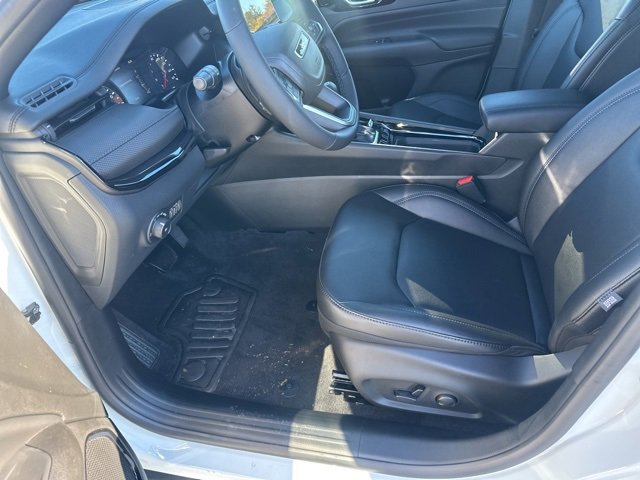 New 2026 Jeep Compass Limited image 12