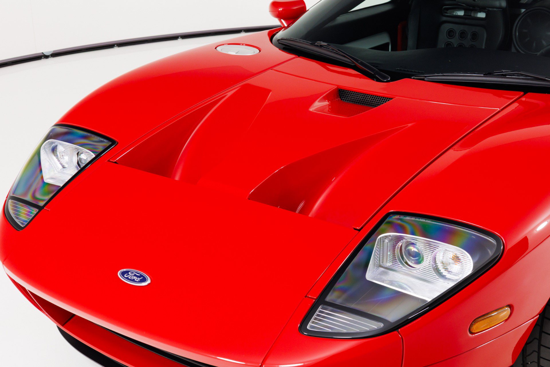 Used 2006 Ford GT RWD image 64