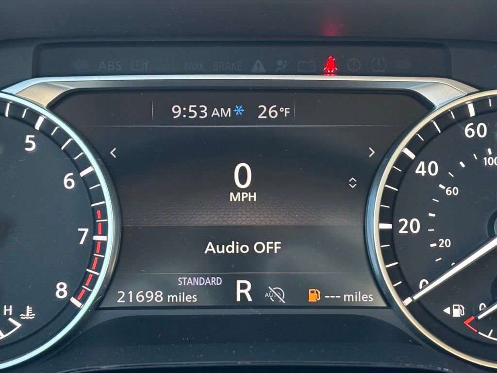 Used 2025 Nissan Pathfinder SV image 25