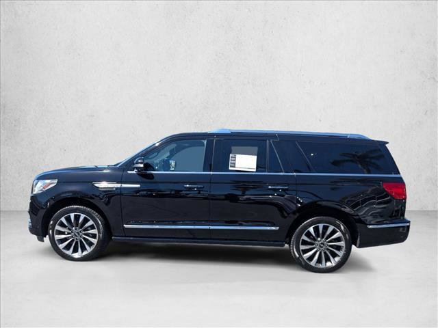 Used 2021 Lincoln Navigator L Reserve w/ Cargo Convenience Package RWD image 9