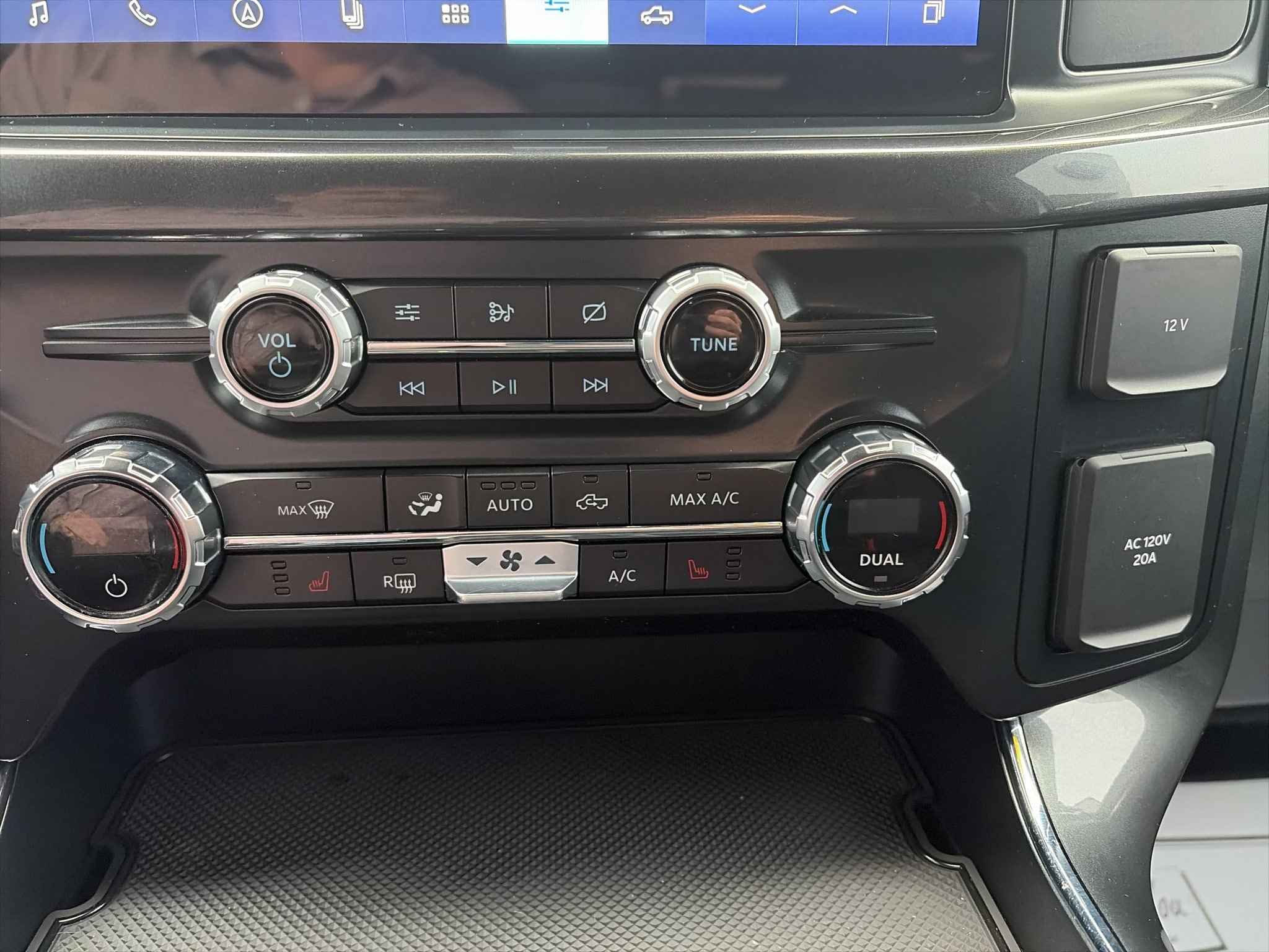 Used 2021 Ford F150 XLT w/ Equipment Group 302A High AWD/4WD image 13