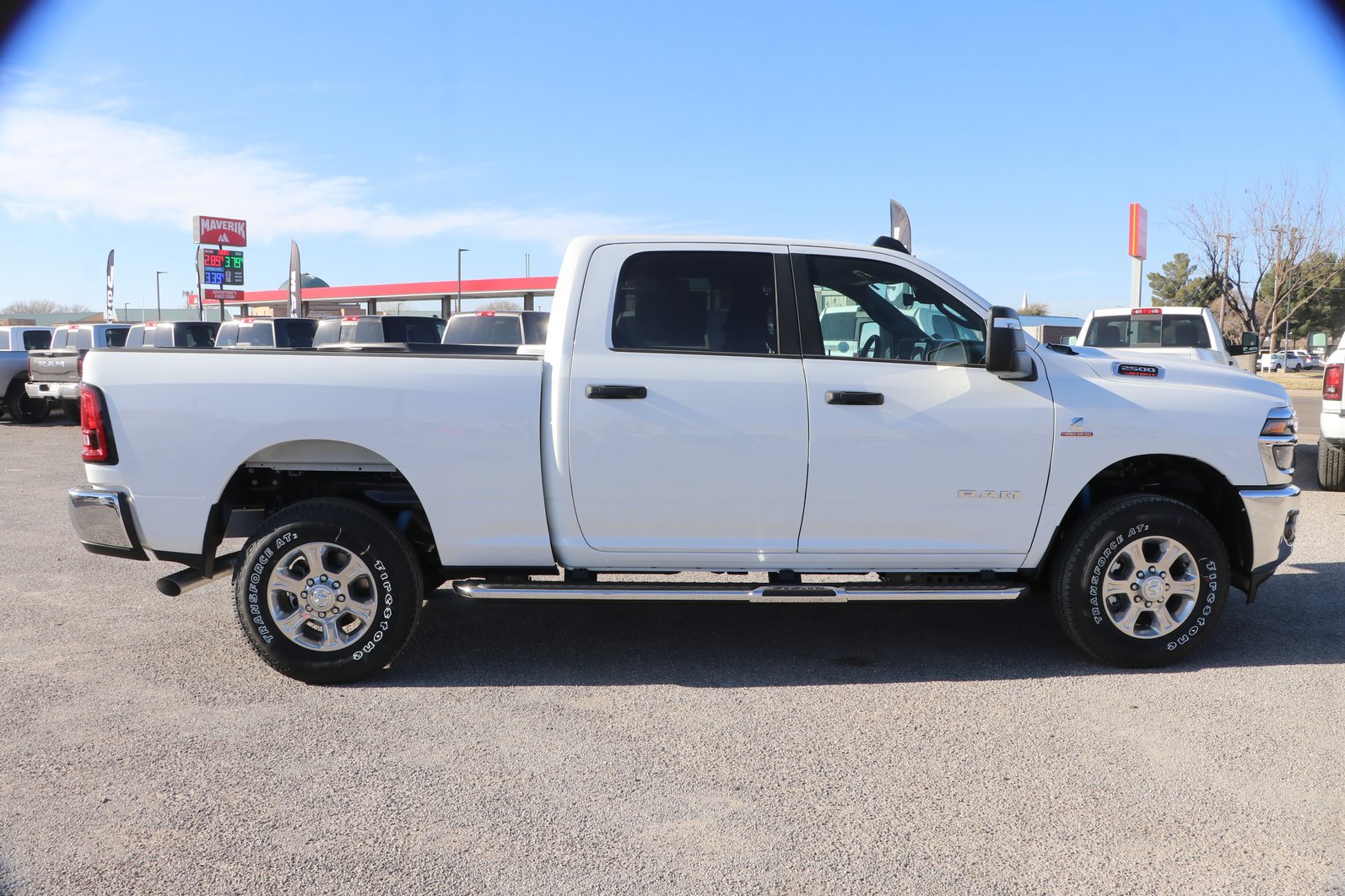 New 2026 RAM 2500 Big Horn AWD/4WD image 8