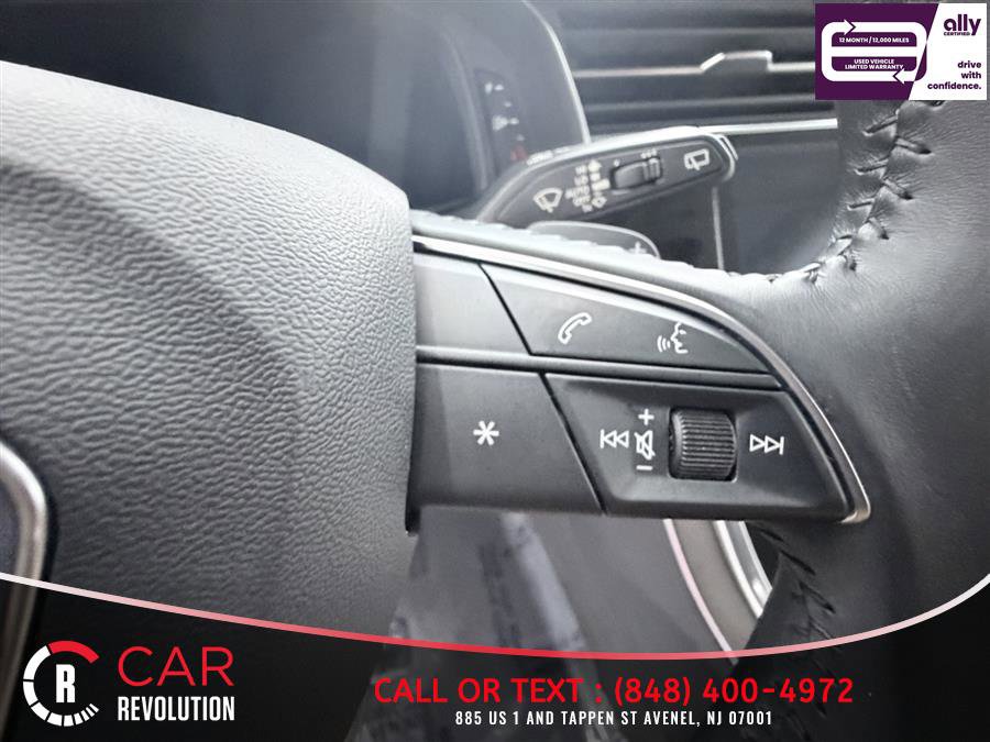 Used 2020 Audi Q8 Prestige w/ Prestige Package AWD/4WD image 23