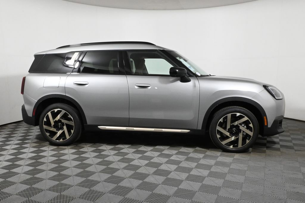 Used 2025 MINI Cooper Countryman S image 8