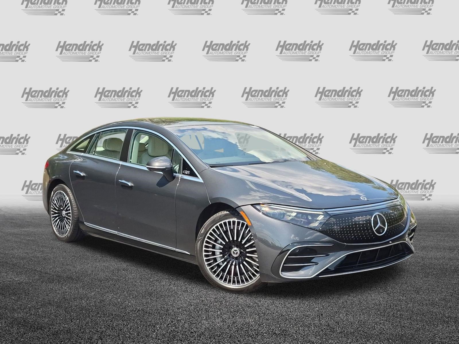 Certified 2022 Mercedes-Benz EQS 580 4MATIC Sedan image 2