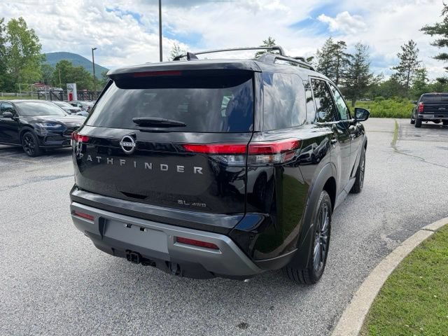 New 2026 Nissan Pathfinder SL w/ SL Premium Package AWD/4WD image 5