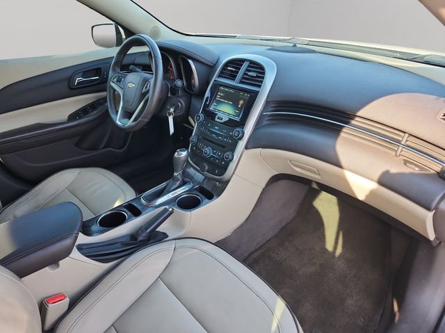Used 2014 Chevrolet Malibu LT image 28
