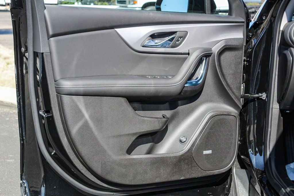 New 2023 Chevrolet Blazer LT w/ Sound & Technology Package image 25