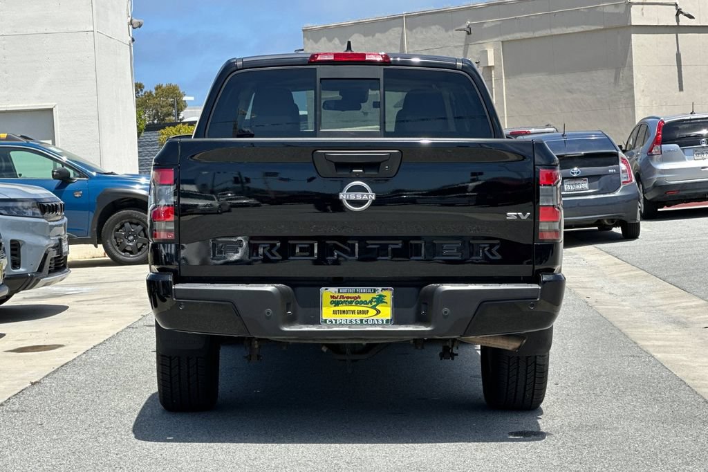 Used 2022 Nissan Frontier SV w/ Technology Package RWD image 5