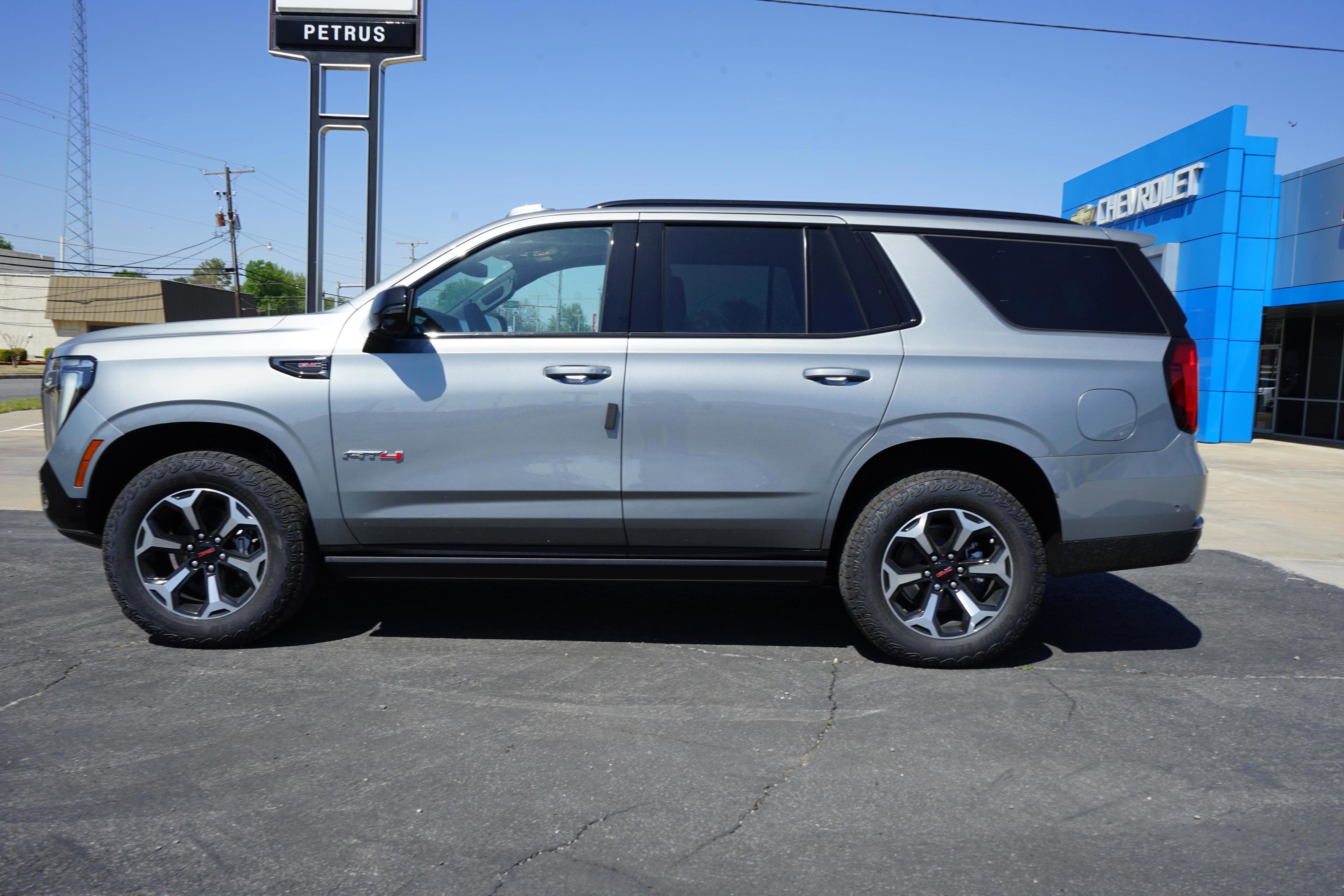 New 2026 GMC Yukon AT4 image 2