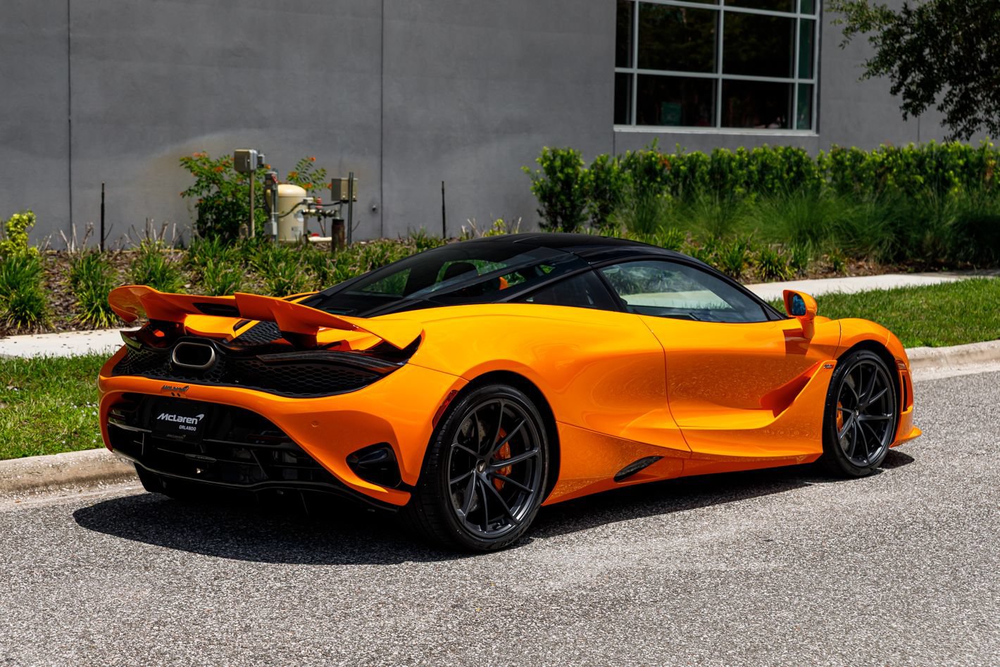 New 2027 McLaren 750S RWD image 7