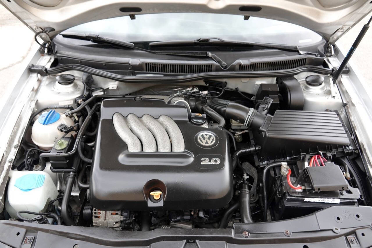 Used 2005 Volkswagen Golf GL image 74