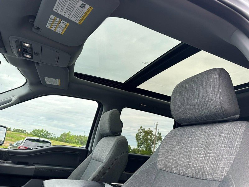 Used 2022 Ford F150 XLT w/ Equipment Group 302A High image 9