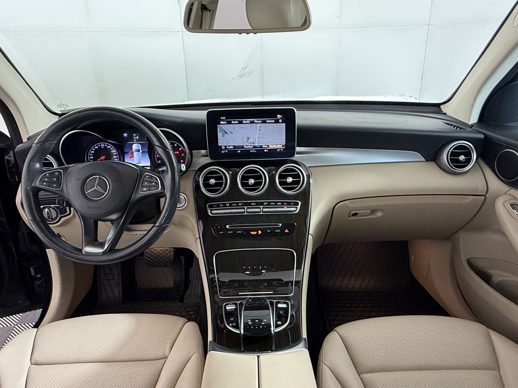 Used 2019 Mercedes-Benz GLC 300 4MATIC image 16