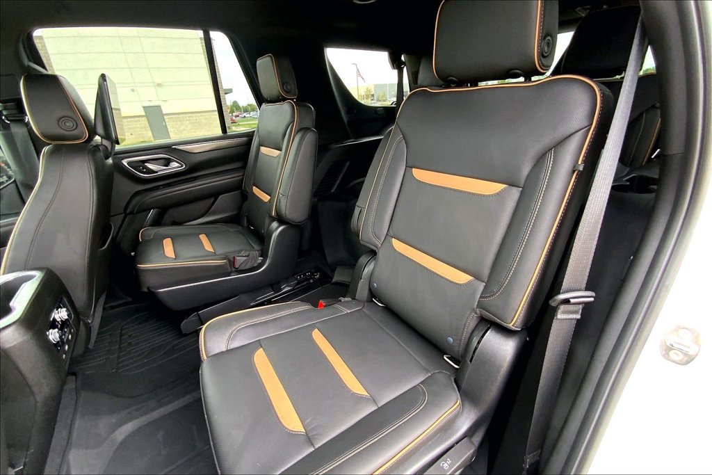 Used 2021 GMC Yukon AT4 w/ Rear Media and Nav Package AWD/4WD image 24