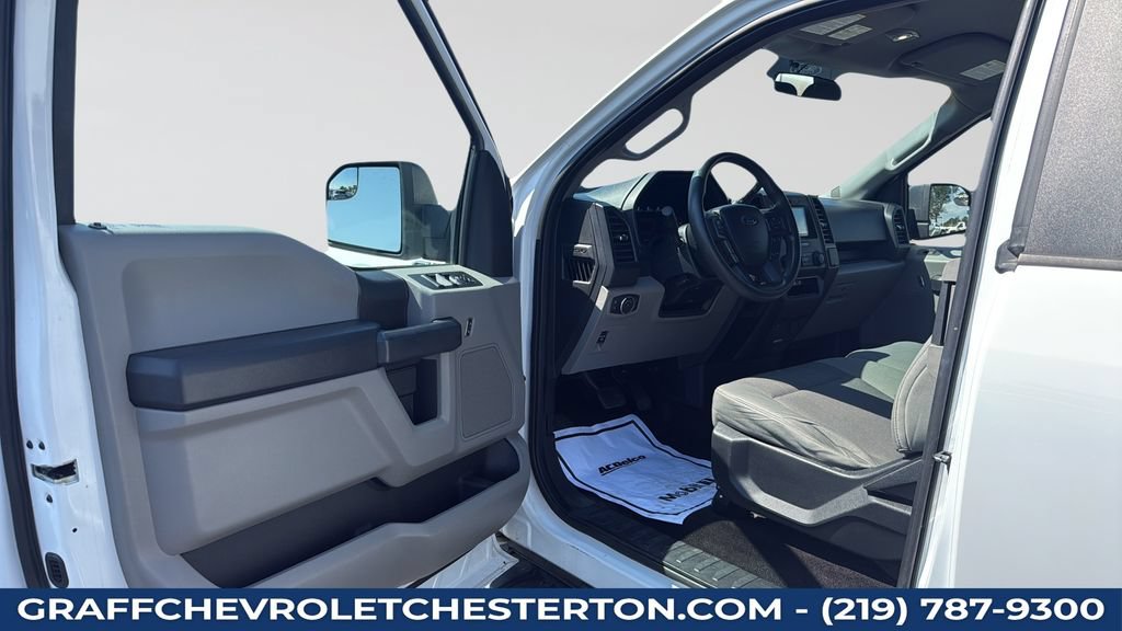 Used 2016 Ford F150 XL w/ Equipment Group 101A Mid AWD/4WD image 23