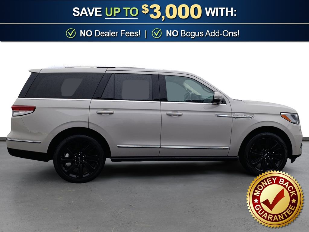 Used 2023 Lincoln Navigator Reserve image 8