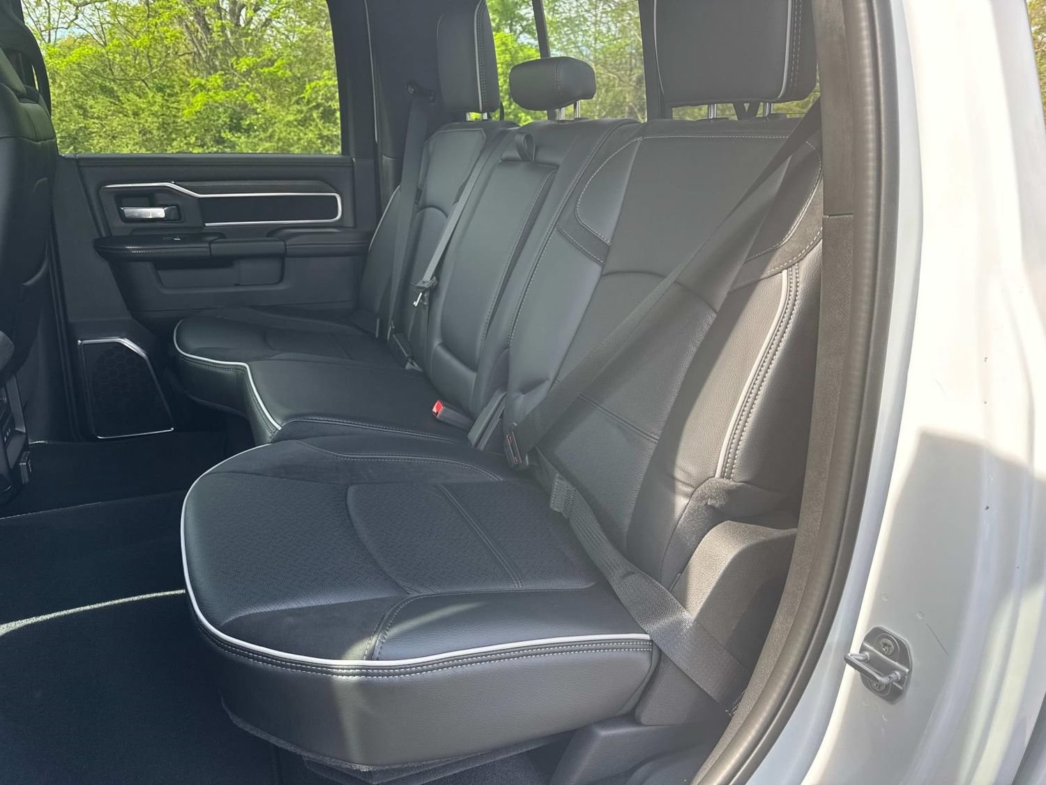 New 2026 RAM 2500 Laramie w/ Night Edition AWD/4WD image 18