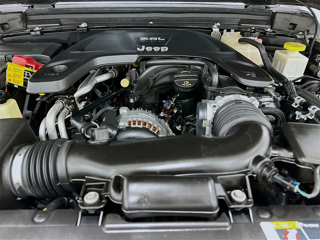 Used 2021 Jeep Gladiator Rubicon w/ Trailer Tow Package image 29