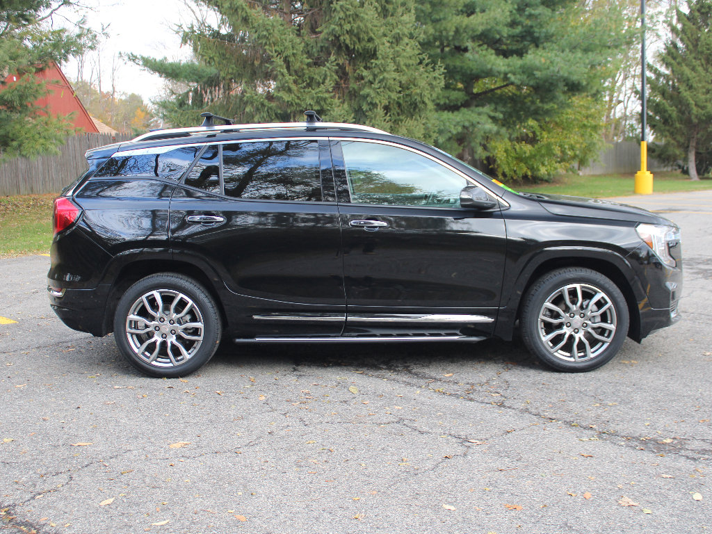 Certified 2022 GMC Terrain Denali w/ LPO, 'HIT The Road' Package image 10