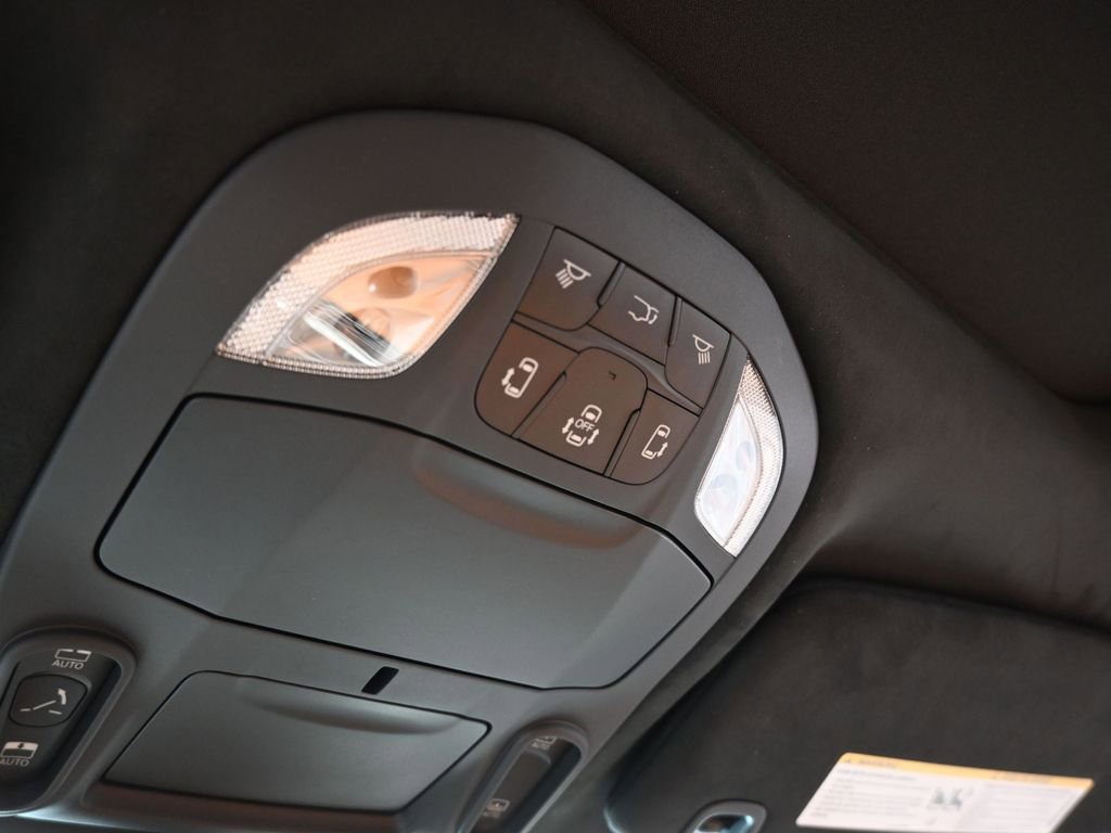 New 2026 Chrysler Pacifica Pinnacle image 21