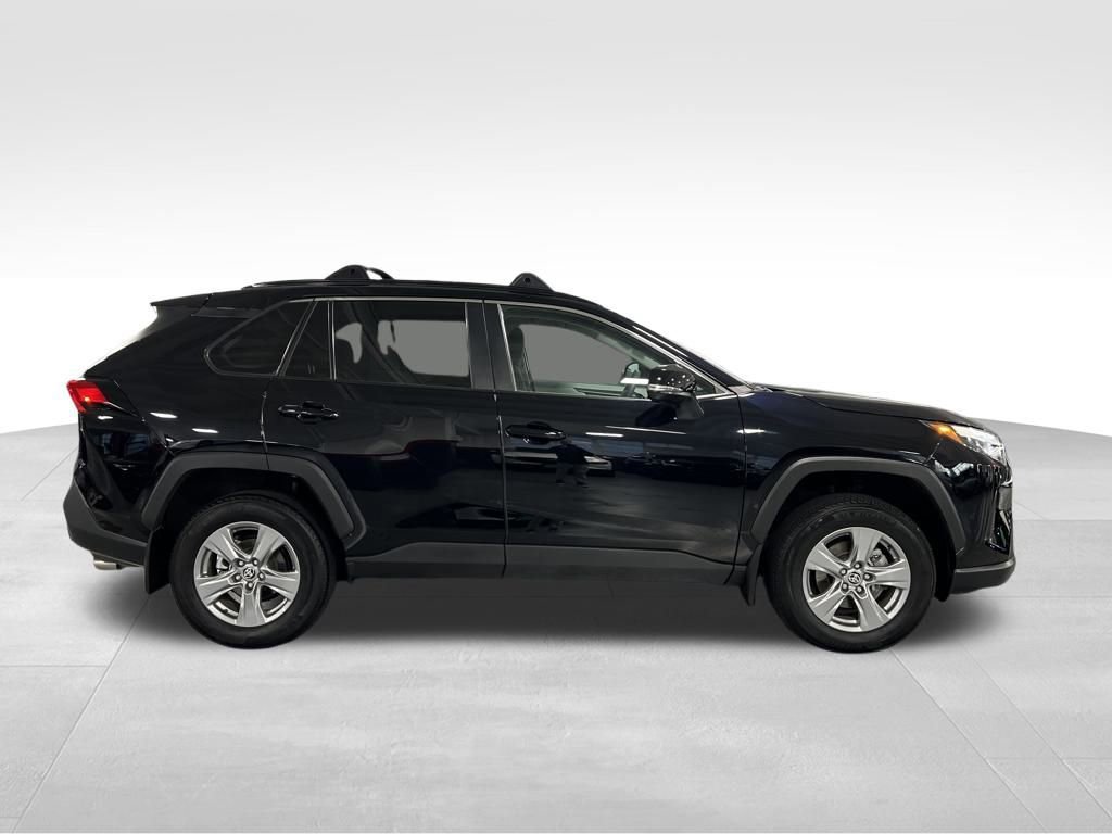 Used 2023 Toyota RAV4 XLE image 6