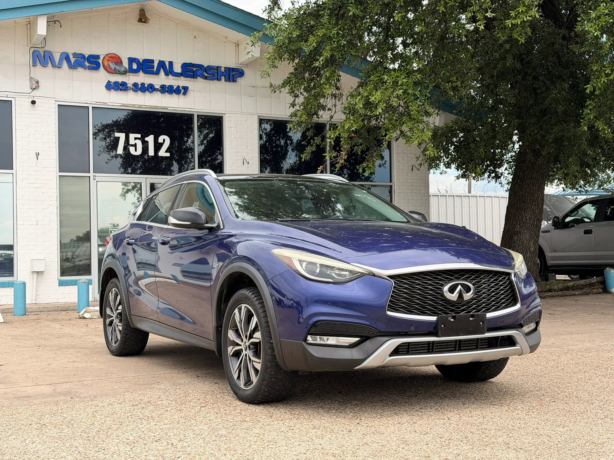 Used 2017 INFINITI QX30 Premium w/ Navigation Package