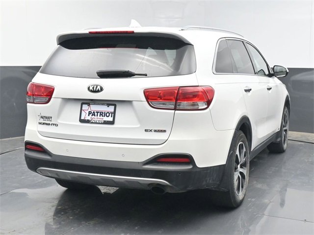 Used 2016 Kia Sorento EX image 5