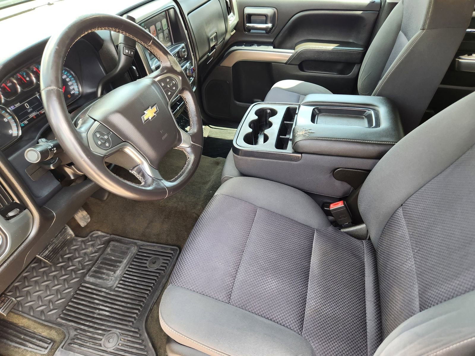 Used 2018 Chevrolet Silverado 1500 LT w/ Texas Edition RWD image 14