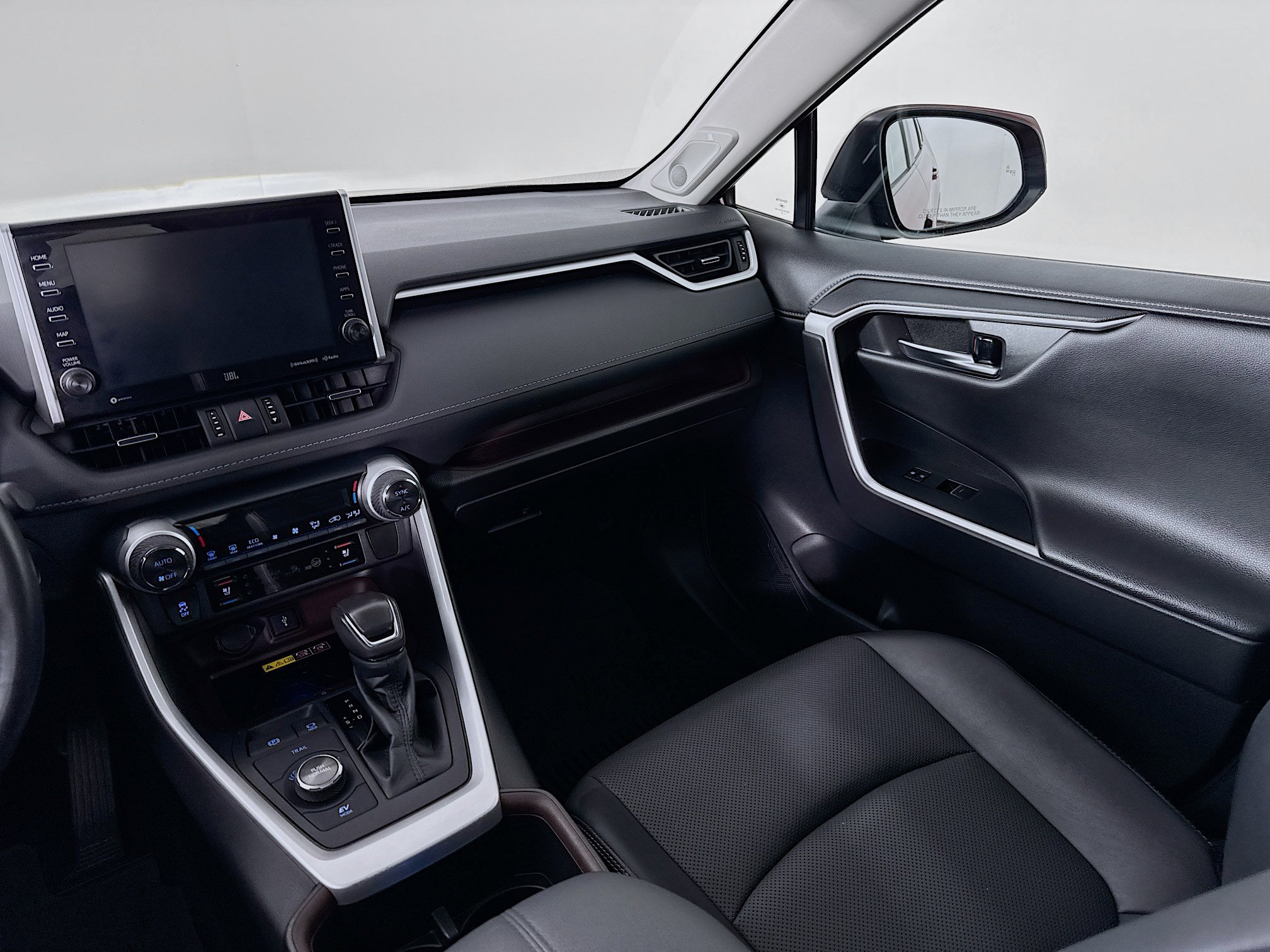 Certified 2022 Toyota RAV4 Limited AWD/4WD image 24