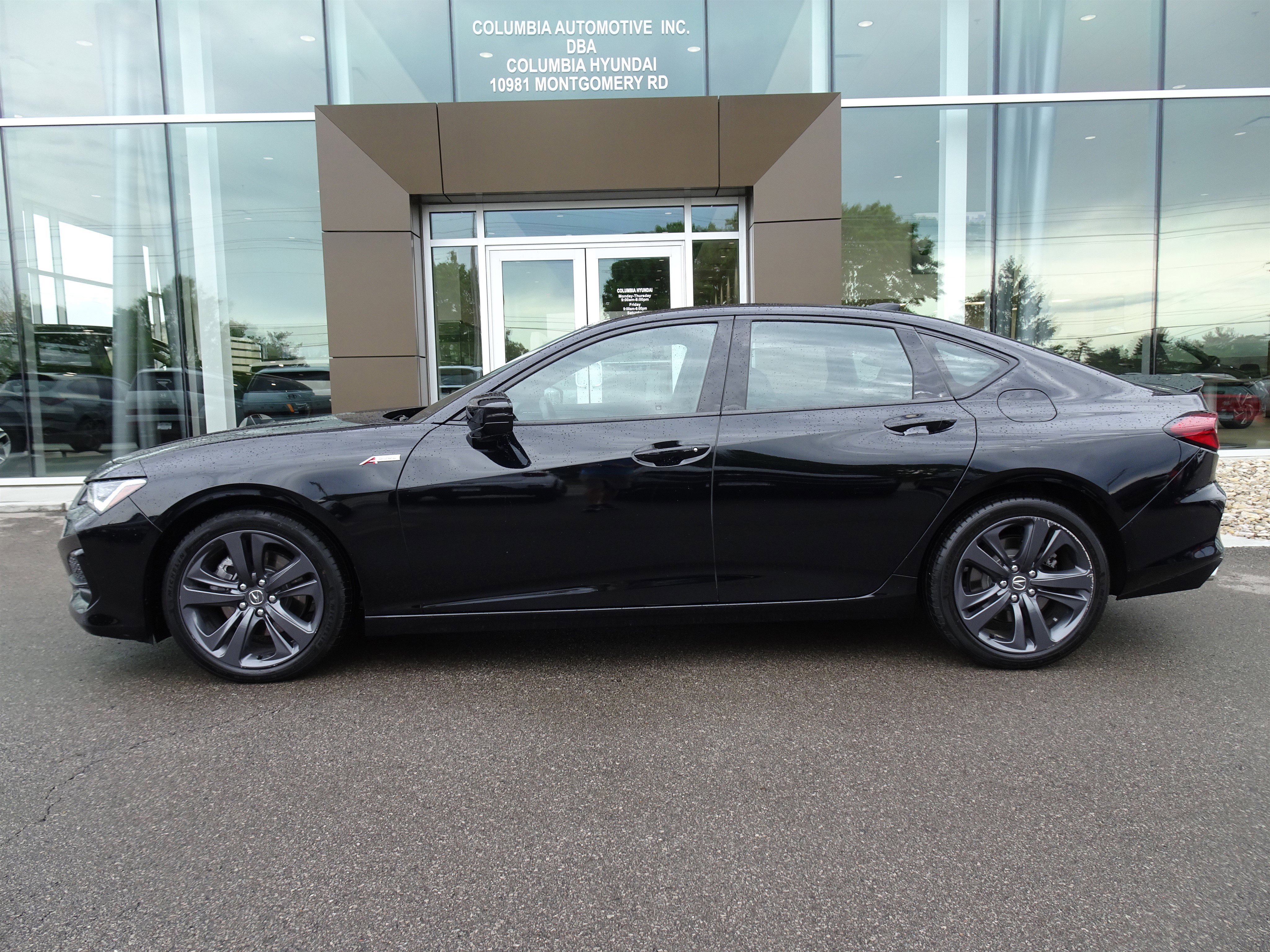 Used 2023 Acura TLX SH-AWD w/ A-SPEC Pkg image 2