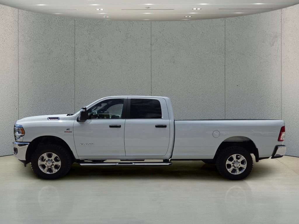 Used 2024 RAM 3500 Big Horn AWD/4WD image 7