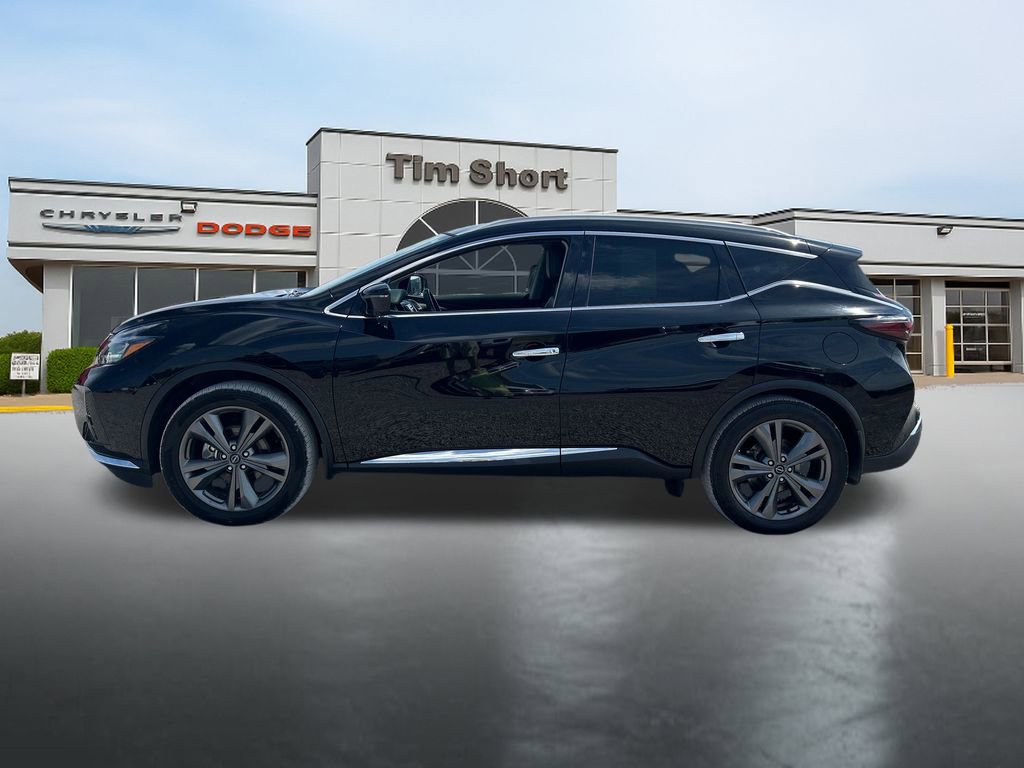 Used 2023 Nissan Murano Platinum image 2