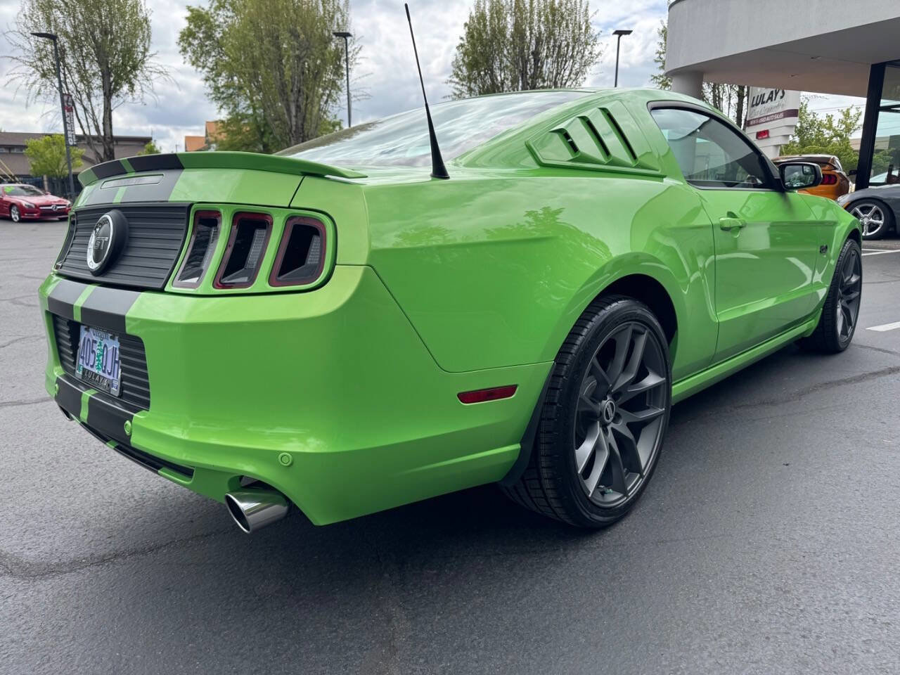 Used 2013 Ford Mustang GT Premium w/ Electronics Pkg RWD image 5