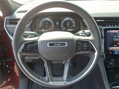 Used 2024 Jeep Grand Cherokee Overland w/ Luxury Tech Group IV image 18