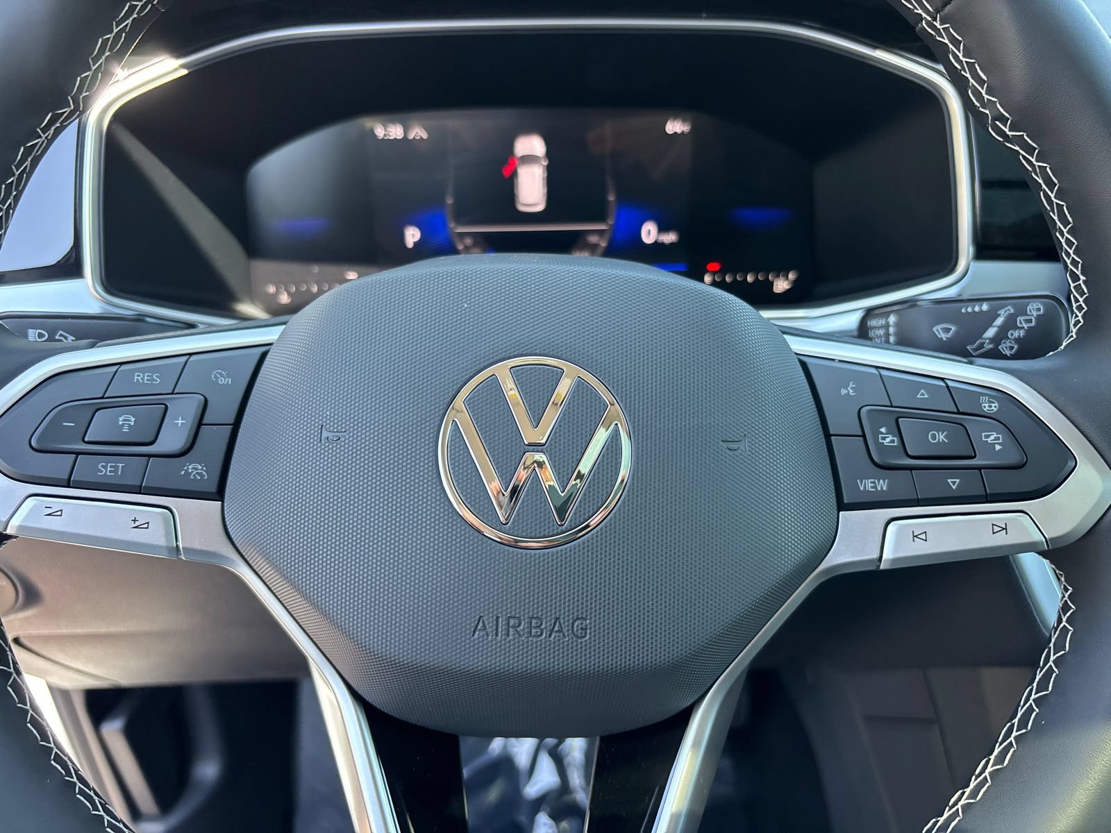 New 2026 Volkswagen Taos SE AWD/4WD image 16