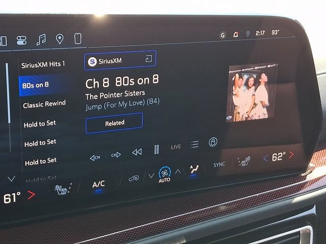 Used 2026 Chevrolet Traverse Z71 AWD/4WD image 12