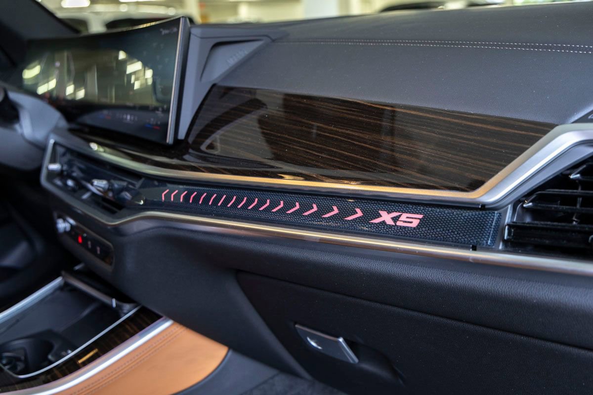 Certified 2024 BMW X5 xDrive40i w/ M Sport Package image 32