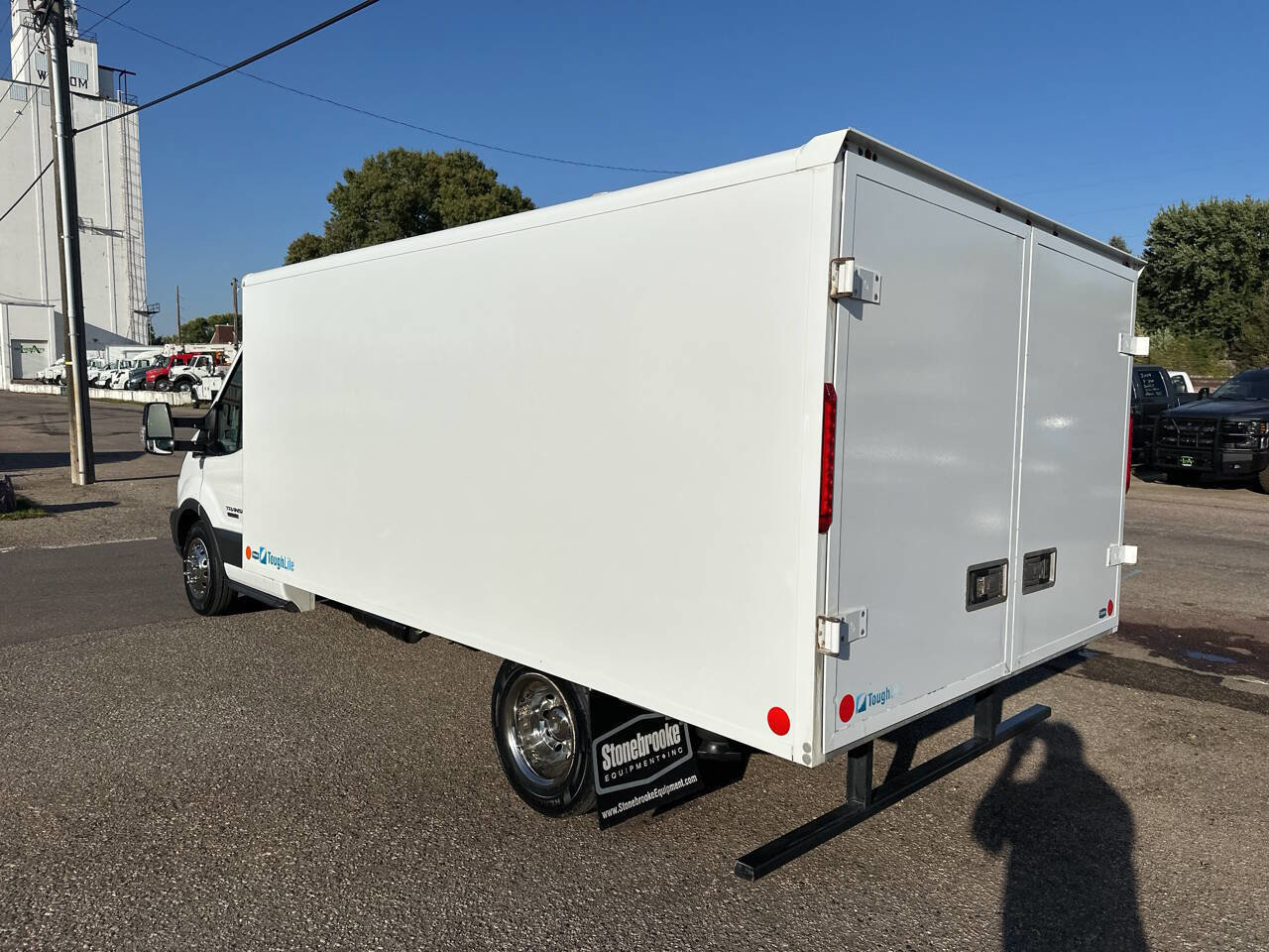 Used 2018 Ford Transit 350 156 DRW image 3