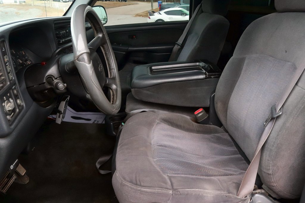 Used 2001 Chevrolet Silverado 2500 LS w/ Off-Road Skid Plate Pkg image 14