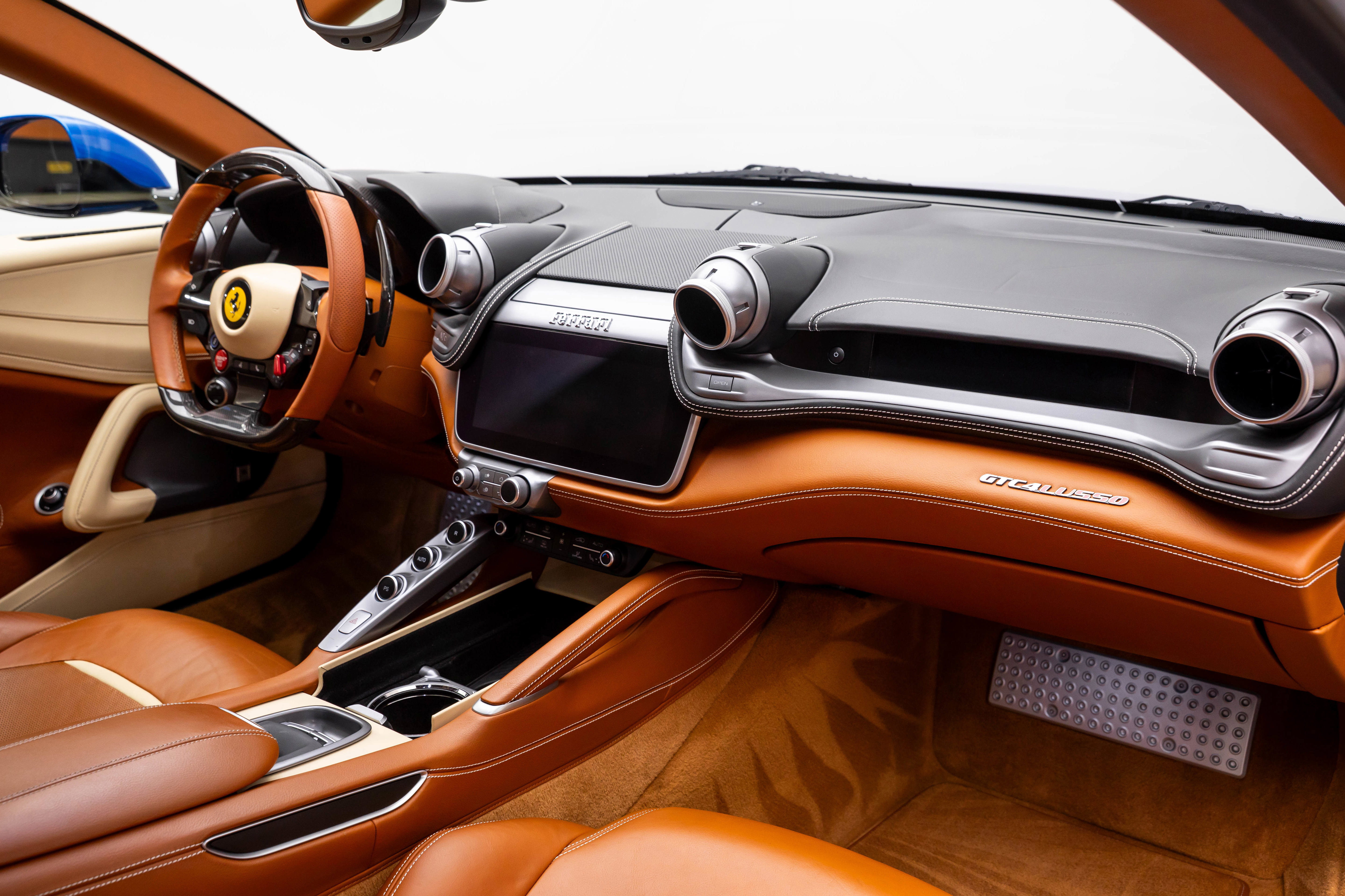 Certified 2018 Ferrari GTC4Lusso image 43