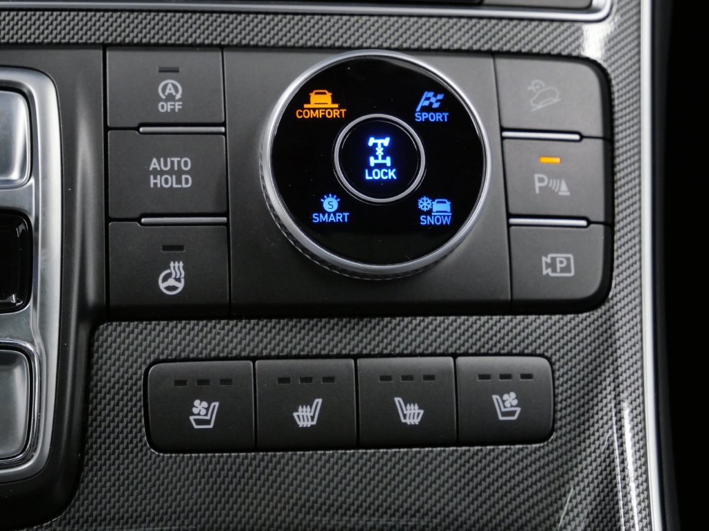 Used 2023 Hyundai Santa Fe Limited w/ Cargo Package AWD/4WD image 29