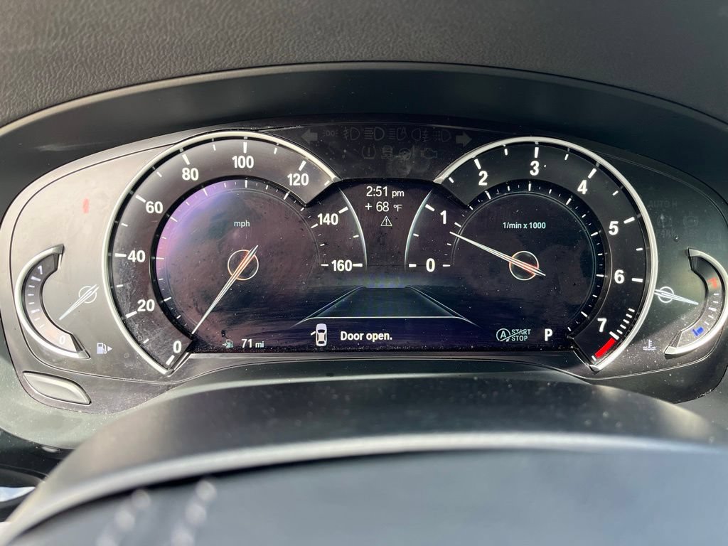 Used 2018 BMW 530i xDrive AWD/4WD image 33